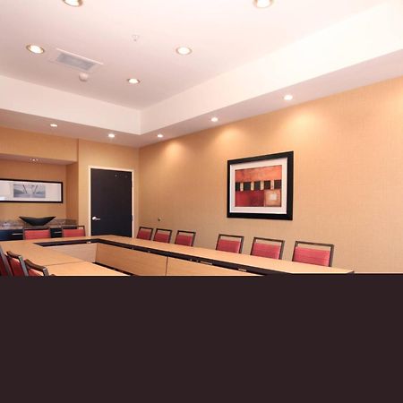 Courtyard By Marriott Dallas Луїсвілл Екстер'єр фото