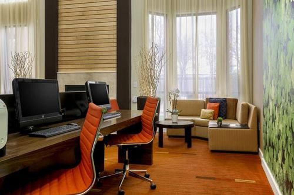 Courtyard By Marriott Dallas Луїсвілл Екстер'єр фото