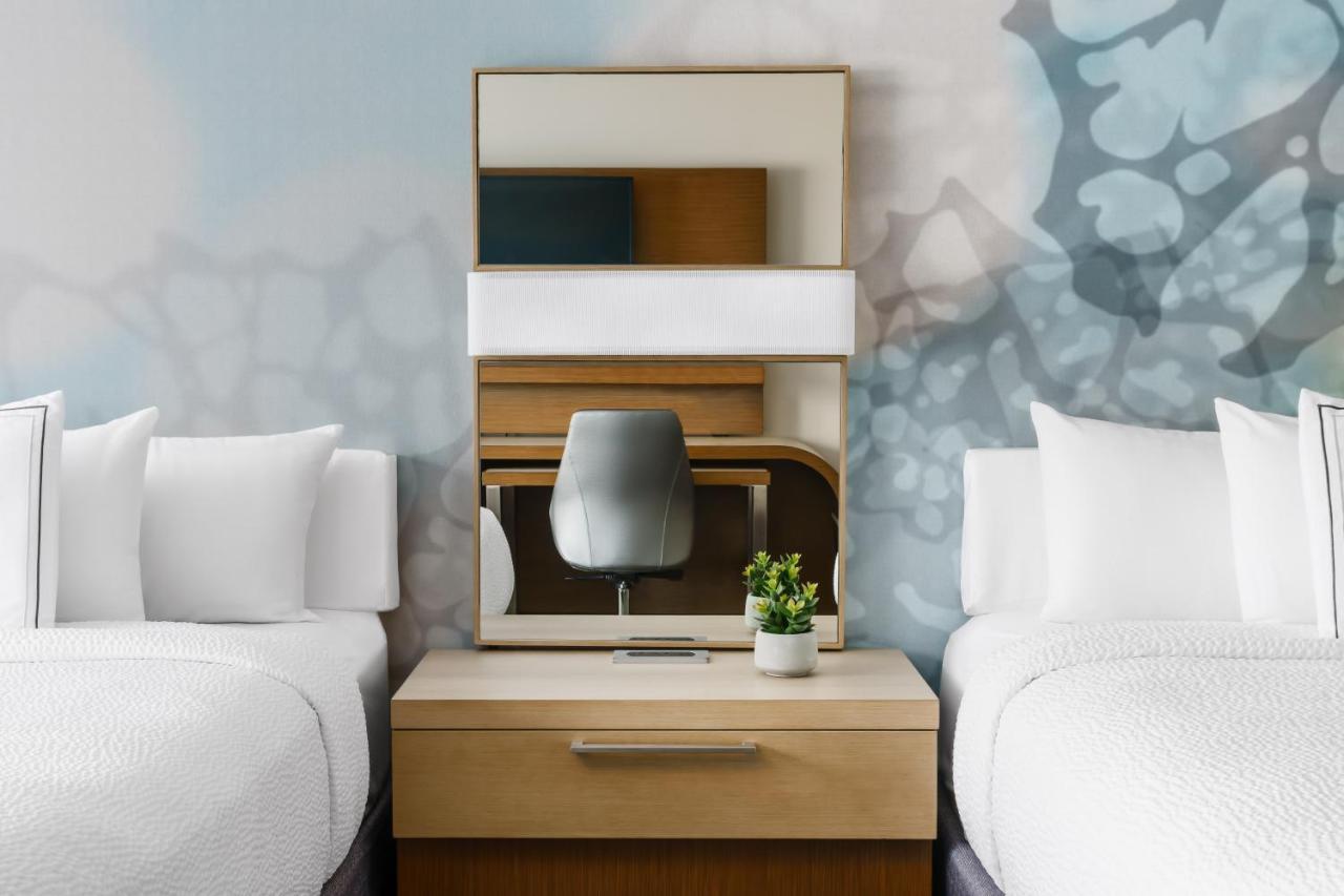 Courtyard By Marriott Dallas Луїсвілл Екстер'єр фото
