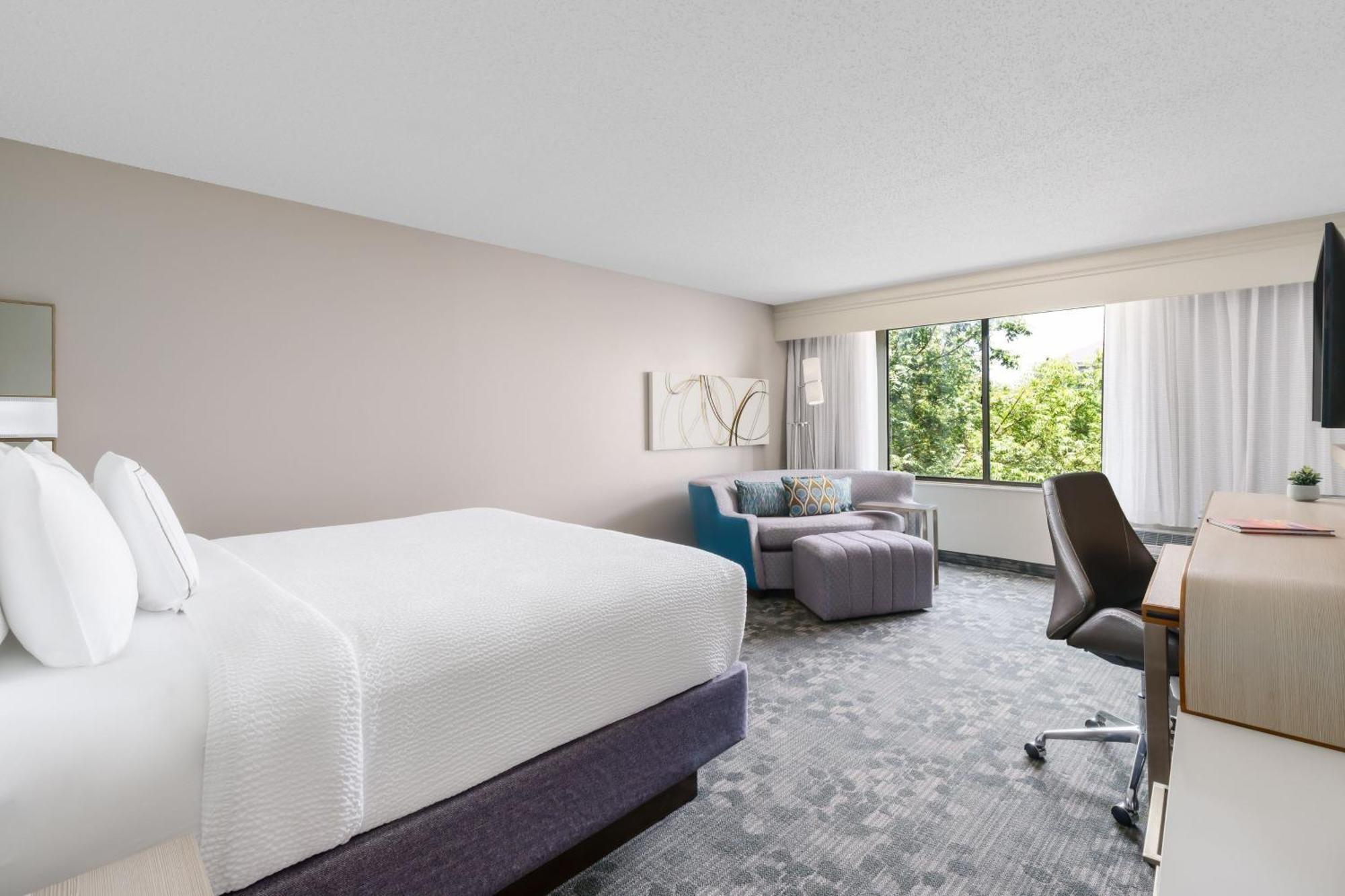 Courtyard By Marriott Dallas Луїсвілл Екстер'єр фото