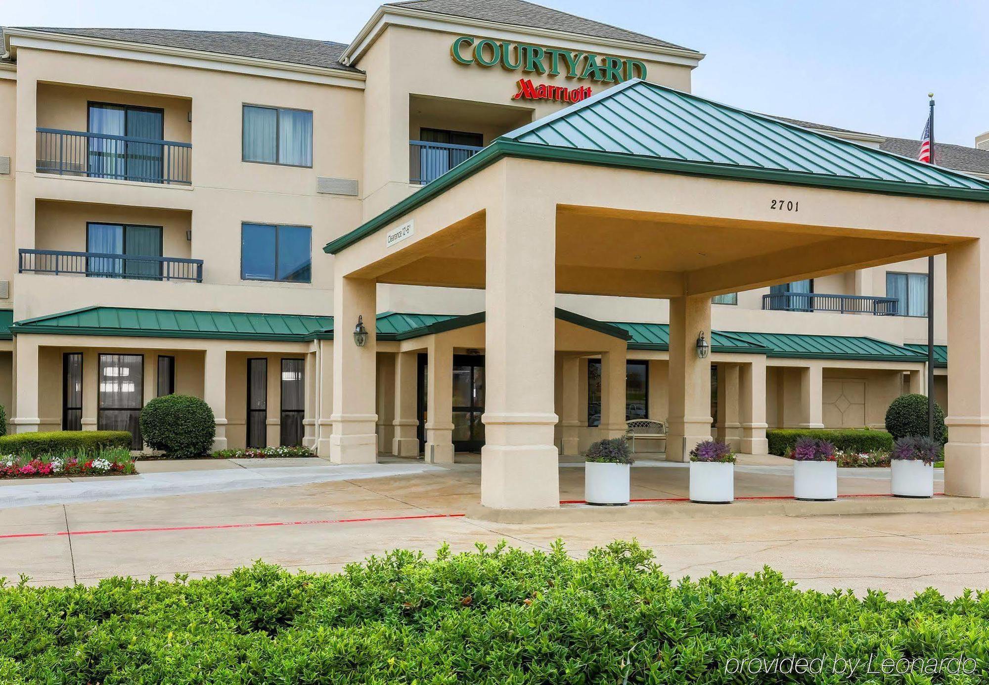 Courtyard By Marriott Dallas Луїсвілл Екстер'єр фото